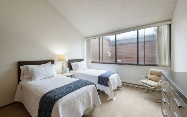 Park Avenue Condos by Park City Vacations