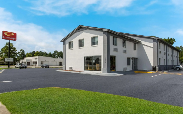 Econo Lodge Cherry Point