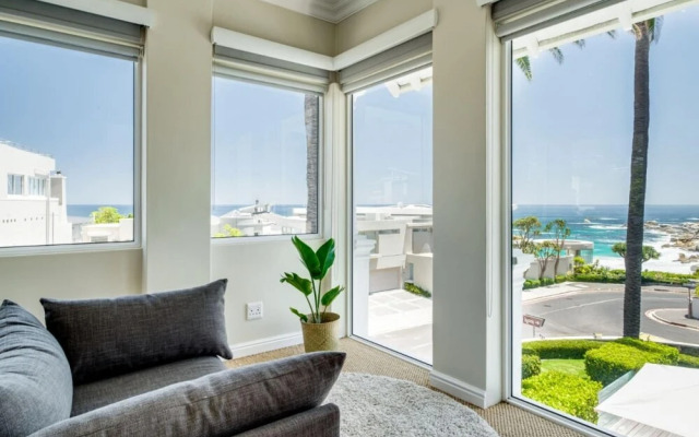 Sedgemoor Villa in Camps Bay