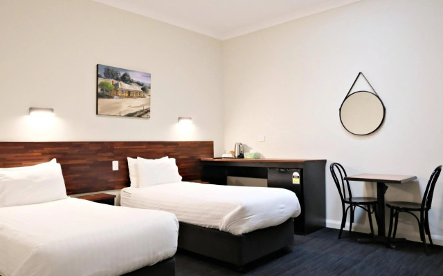 Gallery Hotel