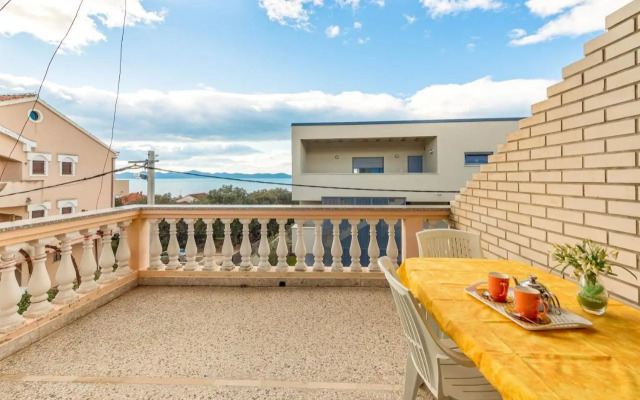 Family friendly seaside apartments Kozino, Zadar - 5749