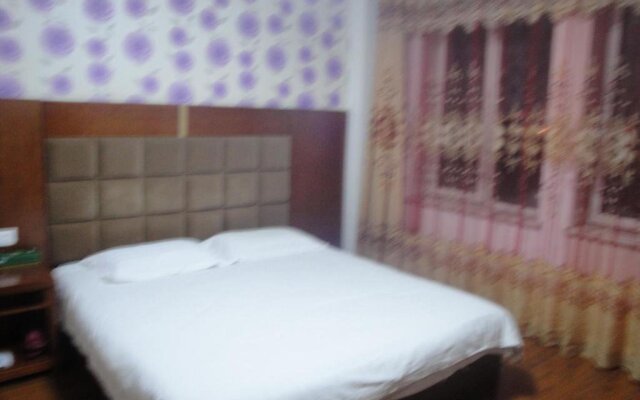 Mudanjiang Wan Zai Business Hotel