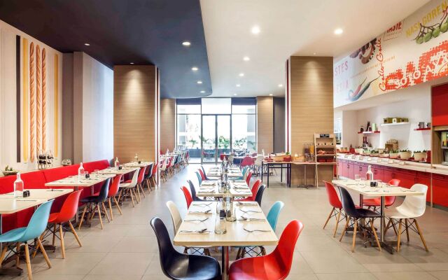 Ibis Jakarta Harmoni