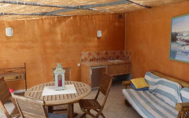 Villa Le Lavandou, 3 pièces, 4 personnes - FR-1-308-146