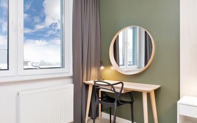 Apartament Deluxe Platany A43 by Renters