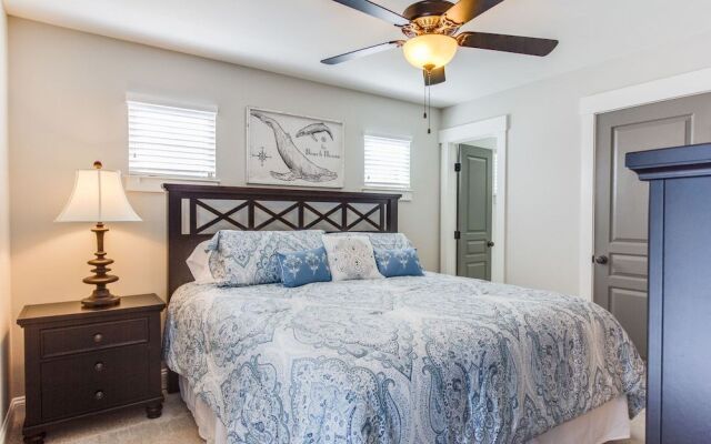 404 A The Hilltop House