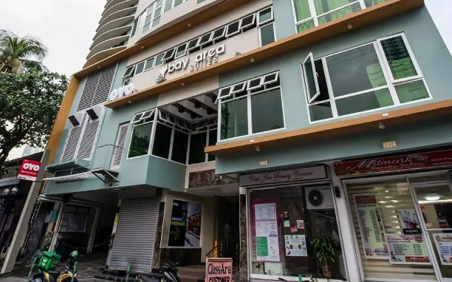 Oyo 207 Bay Area Suites Near Philippine General Hospital
