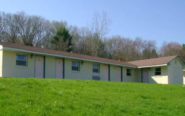 Passport Inn And Suites Chaplin