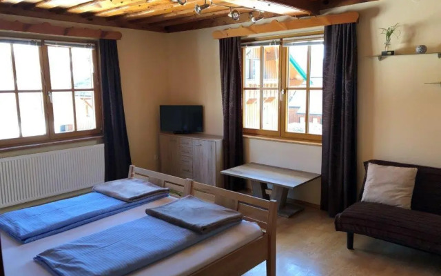 Holiday House Spanner