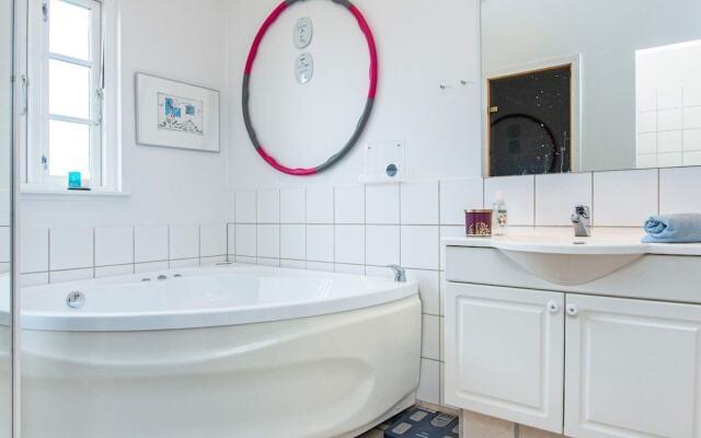 6 Person Holiday Home in Aabenraa
