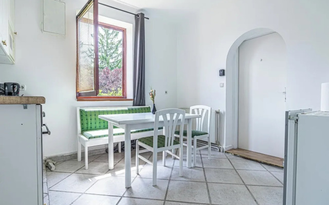 Cozy House  Terrace &Garden  Sleeps 34