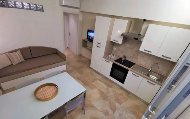 Golden Hotel & Apartments