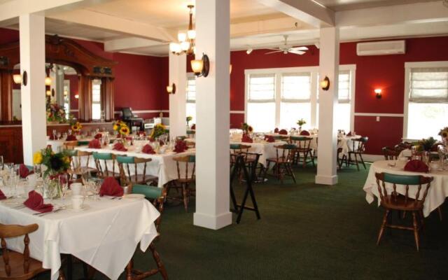 Fullerton Inn