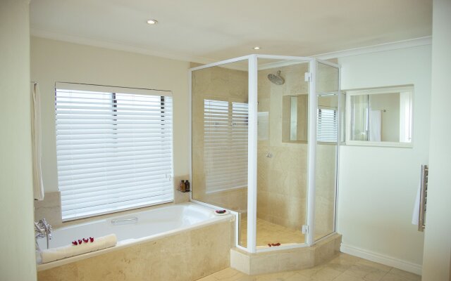 The Last Word Long Beach