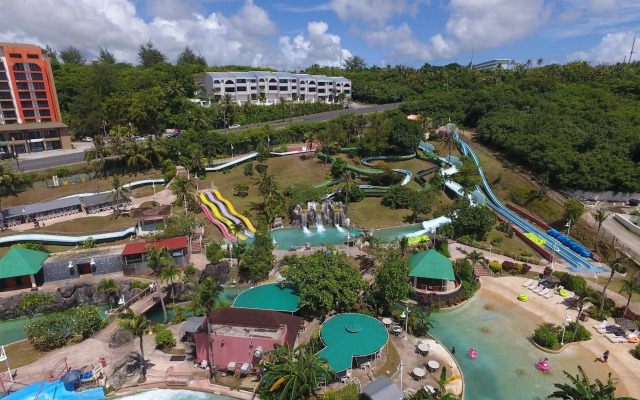 Guam Plaza Resort
