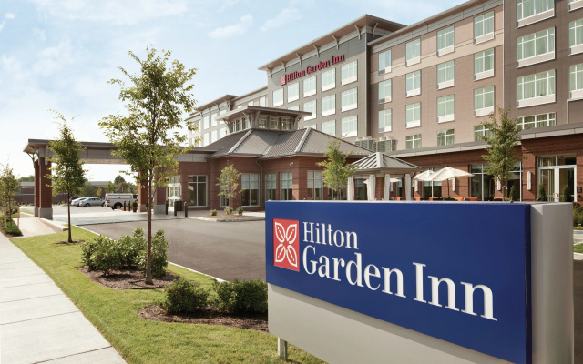 Hilton Garden Inn Boston Logan Airport