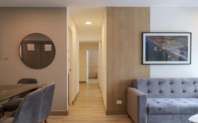 Cozy 3BR With Balcony in the Heart of Miraflores