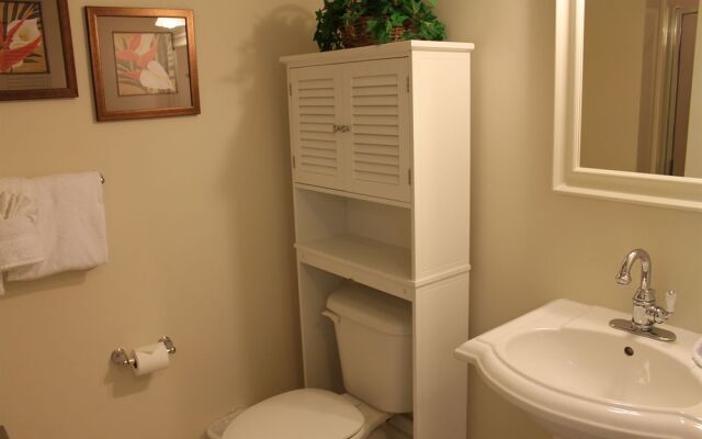 Waterscape Condominiums