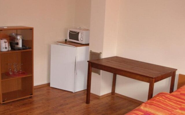 Ponty-Poronty Vendeghaz