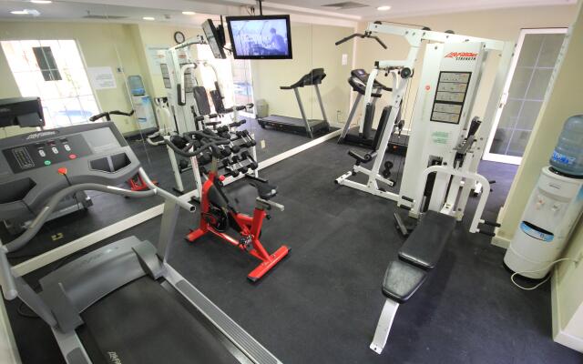 Holiday Inn Convention Center by IHG