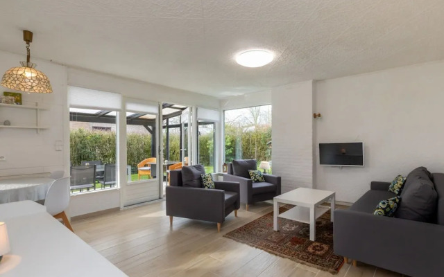 Holiday Home Near Veerse Meer With Garden