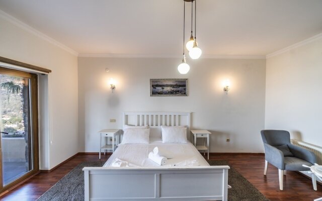 Villa Torba Bay 1/A by Evtatilim