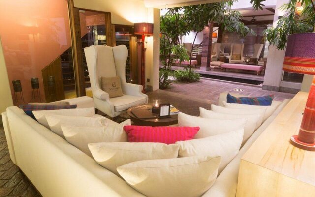 Colombo Court Hotel & Spa Resort