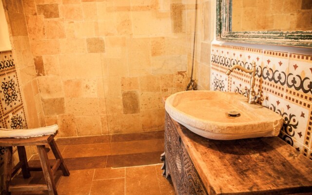 Beyt El Jabal Guest House - Der el Qamar