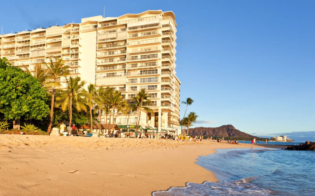 Castle Waikīkī Shore