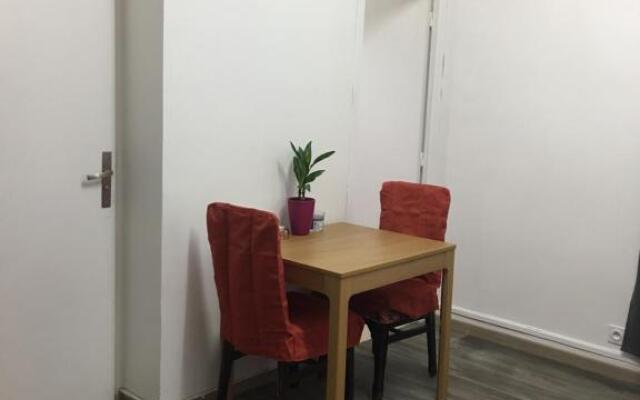 Lacharriere-Logement entier 38m2