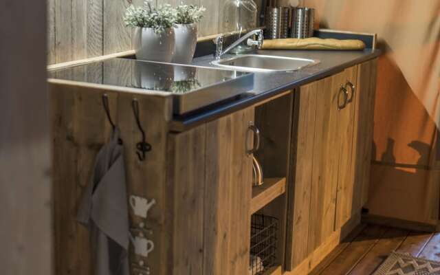 Tent Lodge With Sanitary Facilities