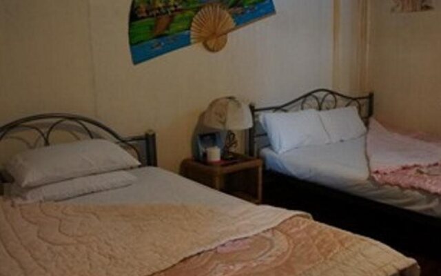 Baan Khun Yay Homestay