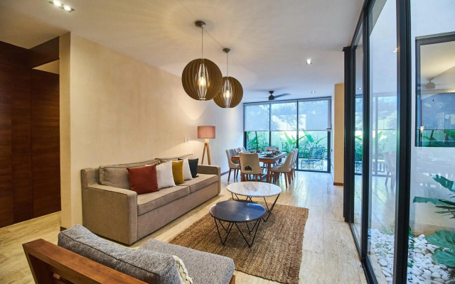 Luxury 3 Bedroom Retreat & Private Pool in Aldea Zama