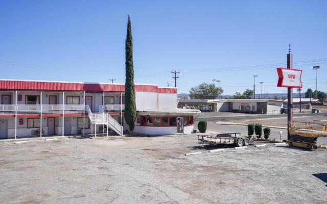 OYO Alpine TX near Big Bend National Park