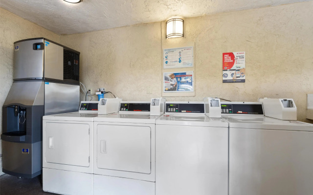 Best Western San Diego/Miramar Hotel