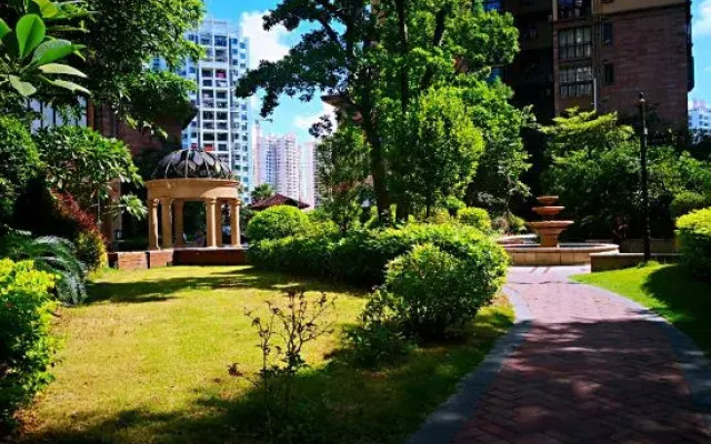 Beihai Lehaiju Family Apartment (Wanda Branch)
