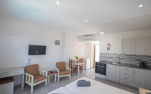 Pavlinia Hotel Apartments