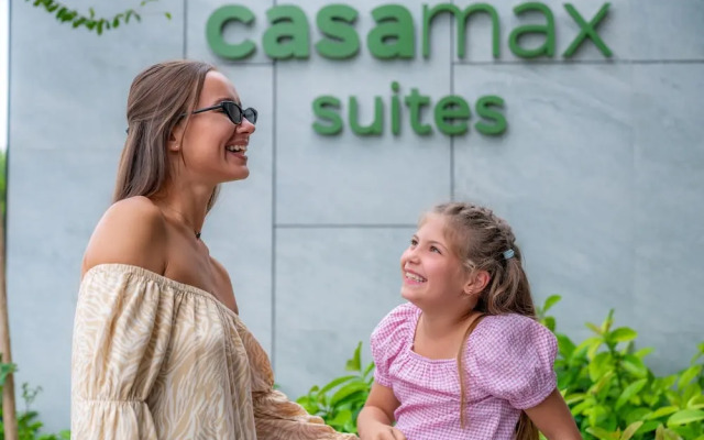 Casamax Suites