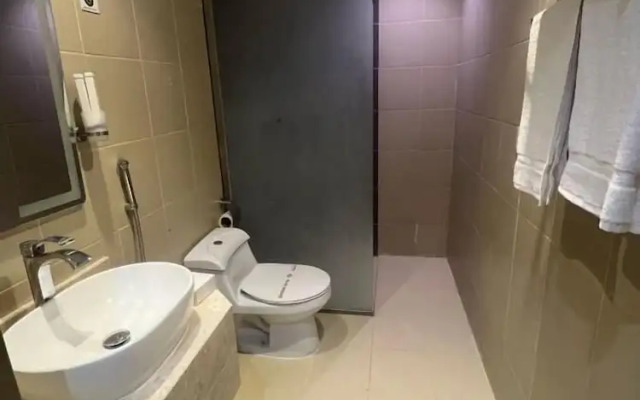 SMO Suite Hotel
