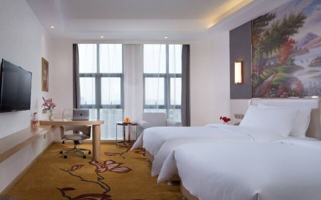 Vienna International Hotel (Kunshan Lujia Inspiration Square Town)