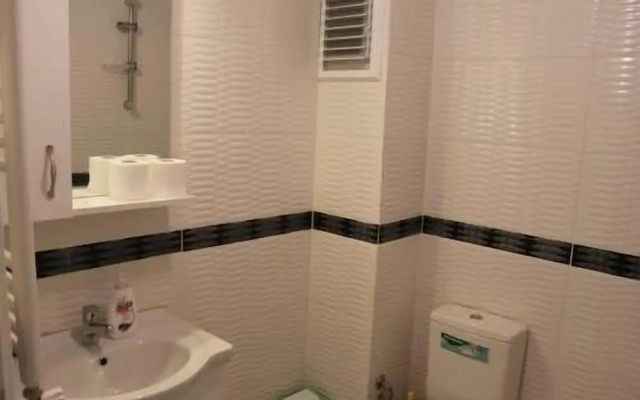 Class Suit Residence