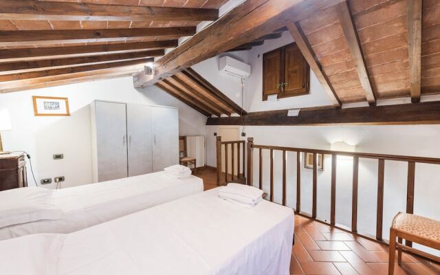 San Frediano House by Mmega