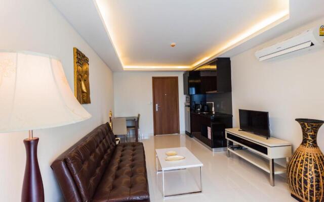 Club Royal Wongamat by Pattaya Sunny Rentals