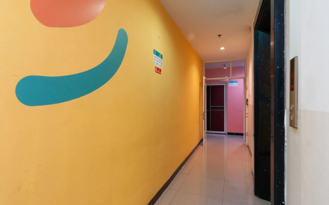 Sans Hotel Finest Medan