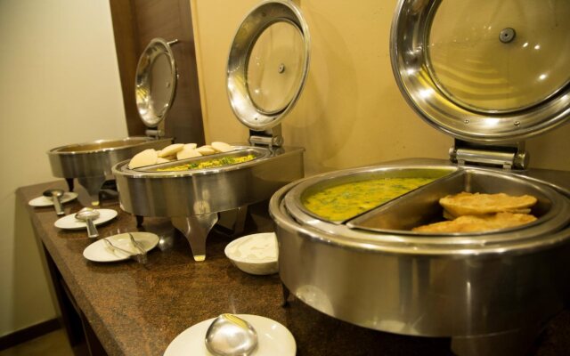 FabHotel Marbella Noida Sec 51