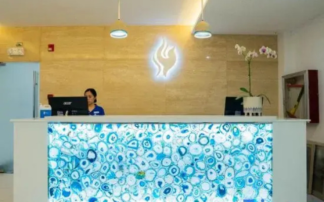 Stacia Hotel