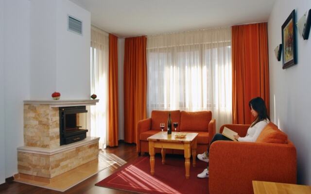 Winslow Infinity Apart Hotel