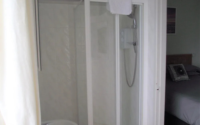 Seahawk Holiday Apartments