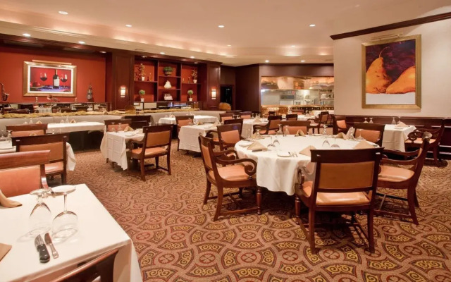 Radisson Plaza Hotel at Kalamazoo Center