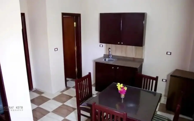 A1 Apartments